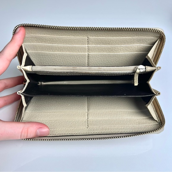 Gucci GG Long Wallet - Picture 7 of 8